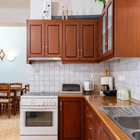 Cozy Downtown * Ksamil