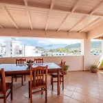 Apartment Cozy Downtown Ksamil