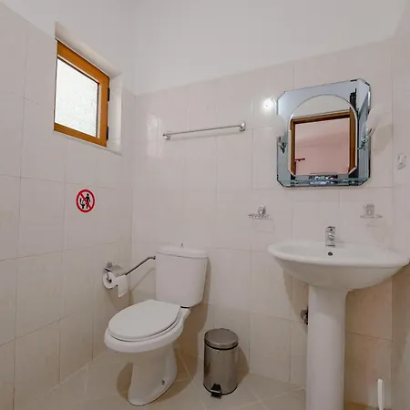 Daire Cozy Downtown Ksamil