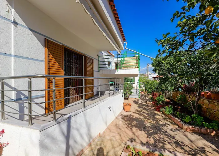 Cozy Downtown 公寓 *